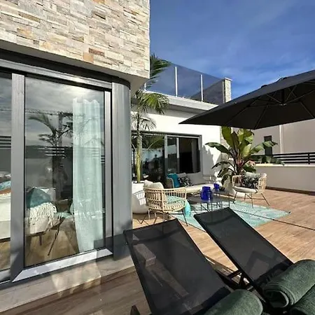 Villa Barcelona 23 *
