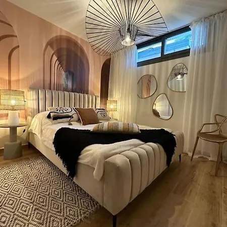 Barcelona 23 * Finestrat
