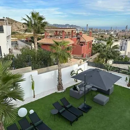Barcelona 23 *